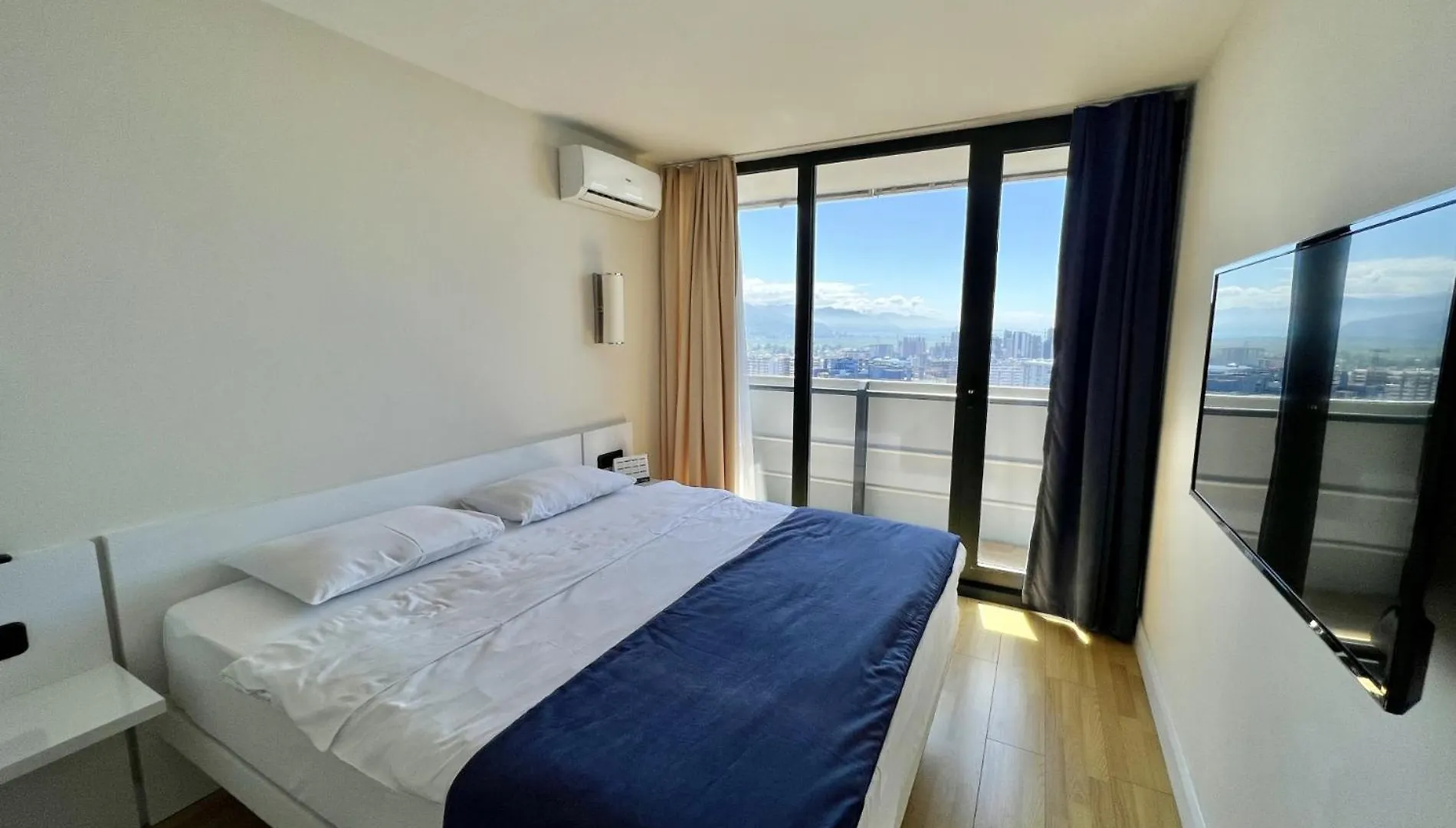 Aparthotel Orbi City 2025 Batumi 0*,